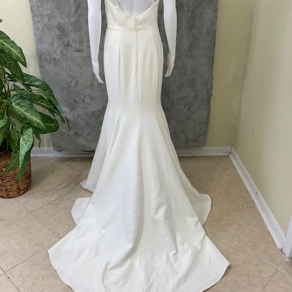 Vow’d  Mermaid Trumpet Plunge  Wedding Gown women’s Size 4 white train Crepe - Picture 3 of 14